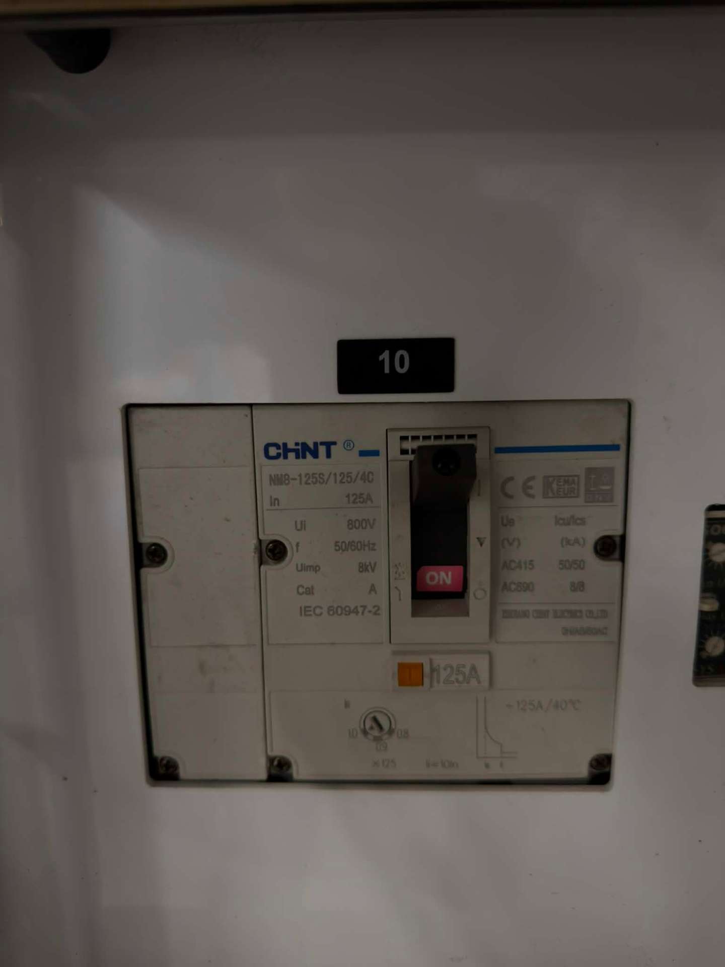 CHNT 125A sikringsafbryder i 400A tavle