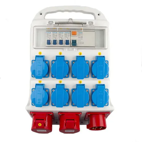 32A strømtavle med HPFI og adskilte grupper – frontpanel med 8 stk. 230V udtag